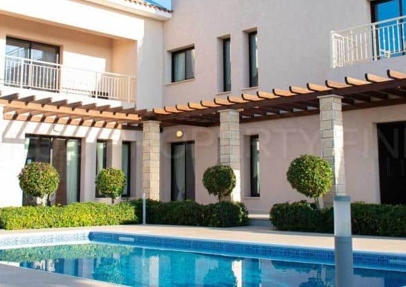 New Luxurious Villas In Secret Valley