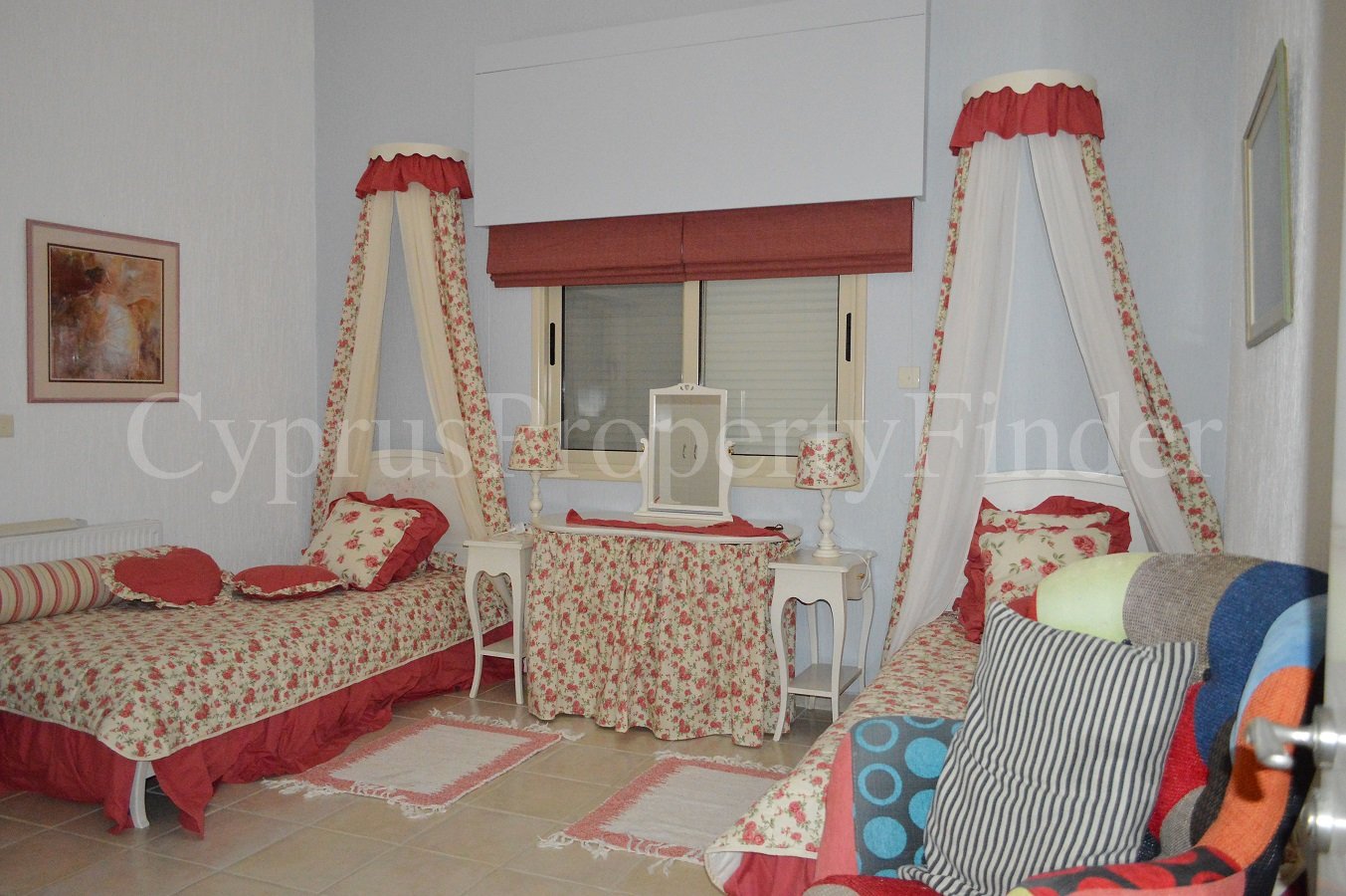 Seven Bedroom Beachfront Superb Villa in Coral Bay