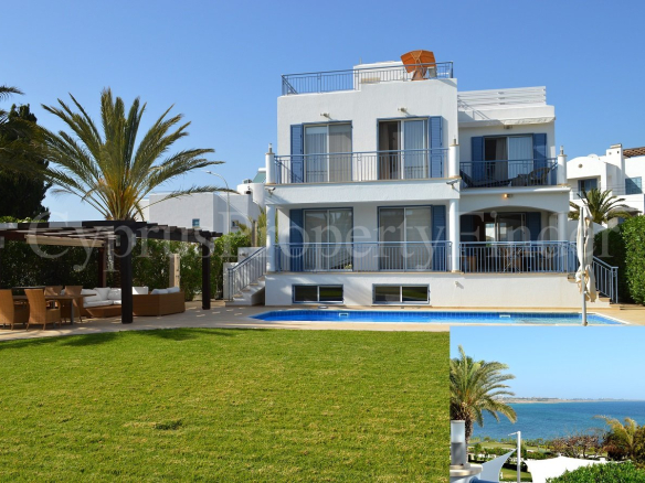 Five Bedroom Villa in Chloraka