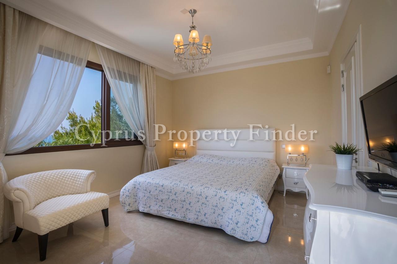 Two Luxurious Villas For Sale In Argaka