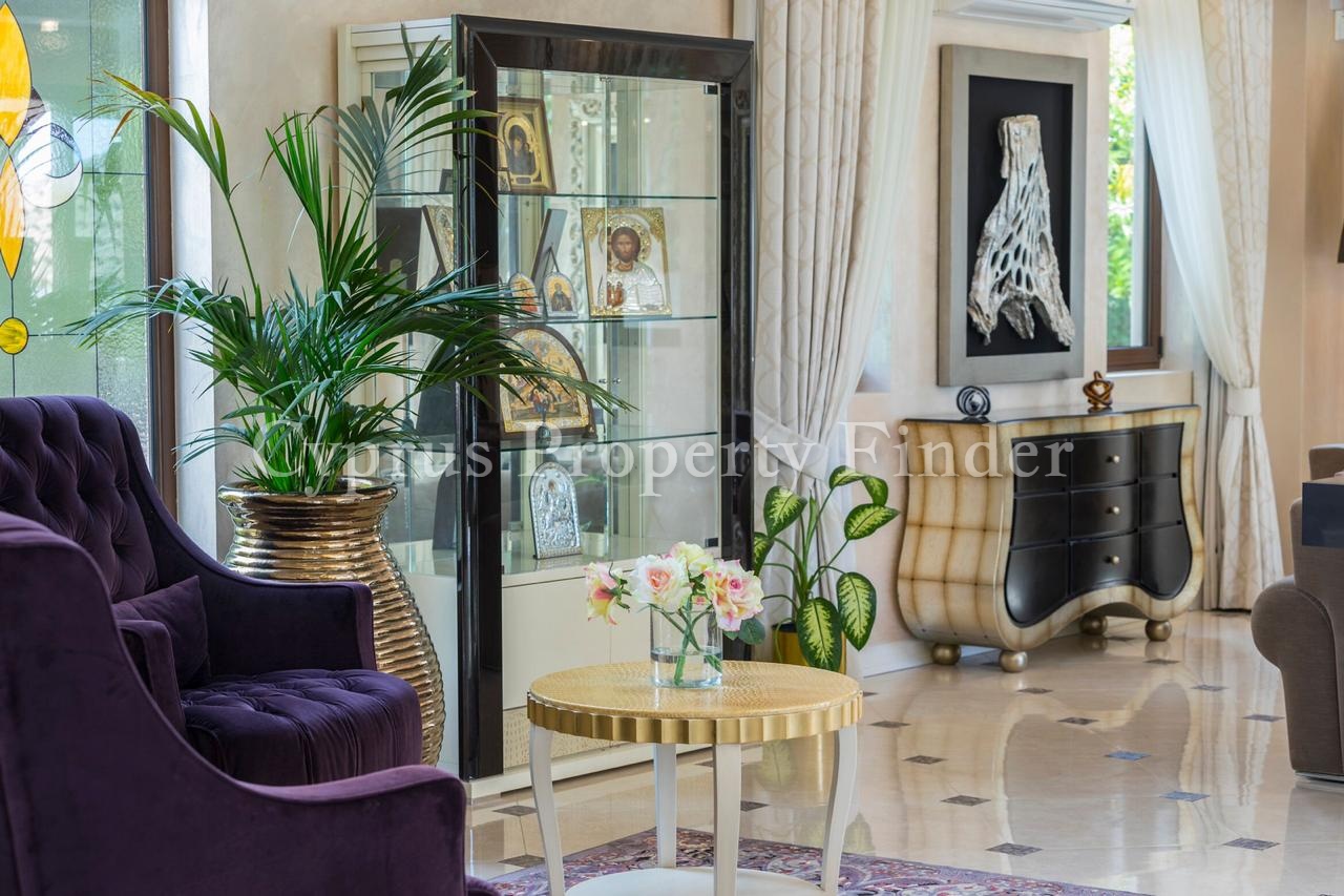 Two Luxurious Villas For Sale In Argaka