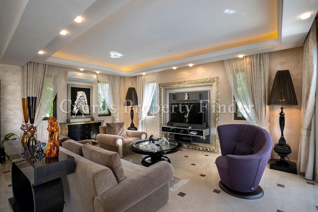 Two Luxurious Villas For Sale In Argaka