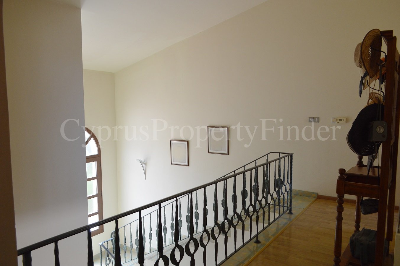 Four Bedroom Villa With Excellent Sea Views