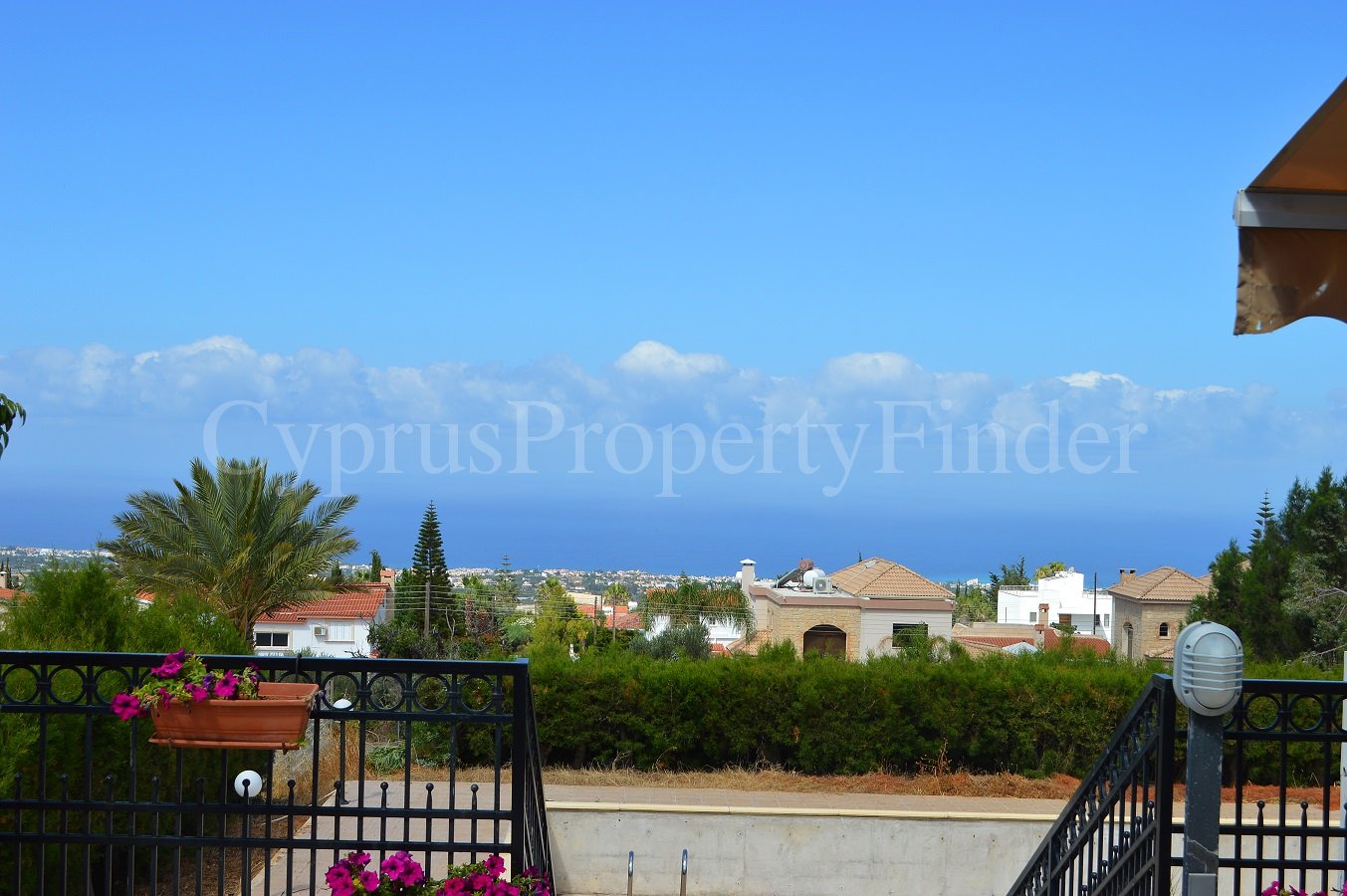 Four Bedroom Villa With Excellent Sea Views