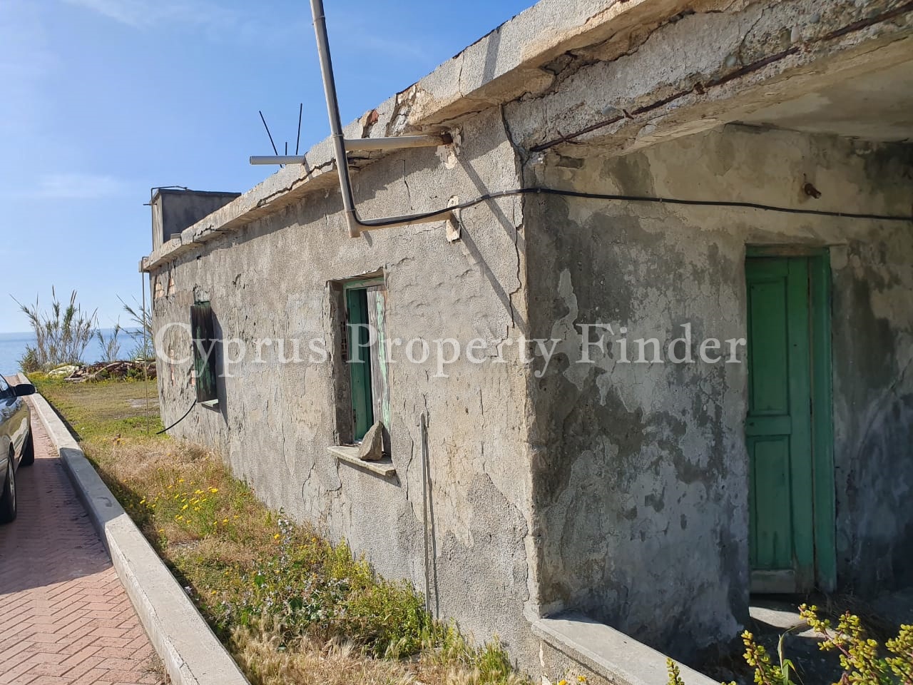 15-1890 (4) Beach Front Traditional Bungalow In Polis