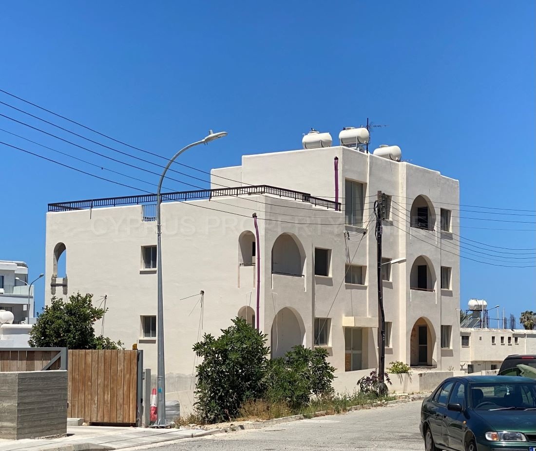 Building For Sale In Kato Paphos