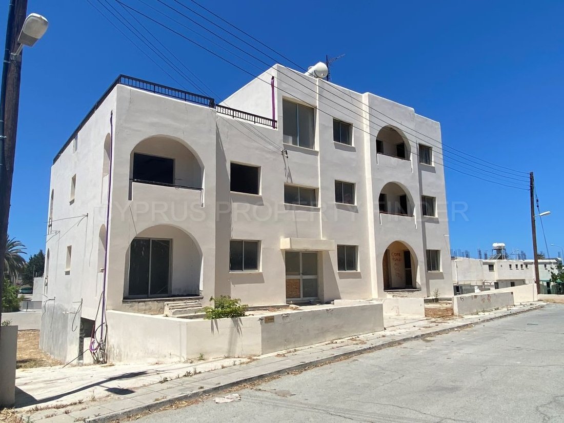 10-0108-6 Building For Sale In Kato Paphos