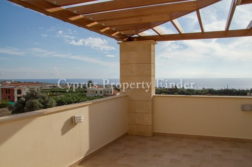 Eight Bedroom Luxury Villa With Excellent Sea Views