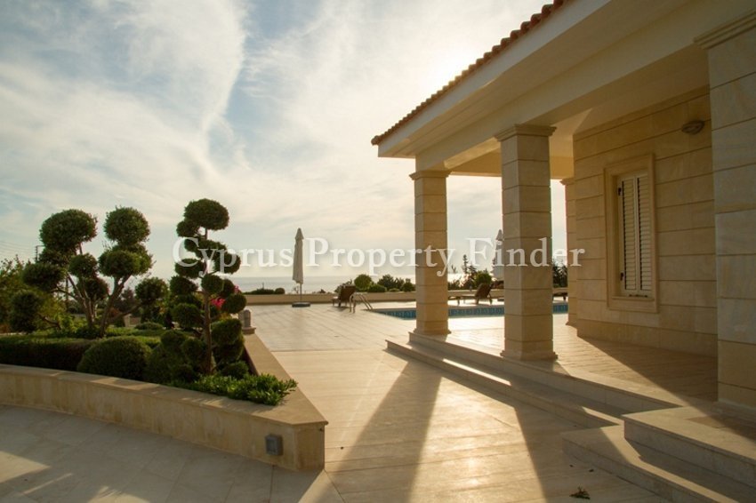 Eight Bedroom Luxury Villa With Excellent Sea Views