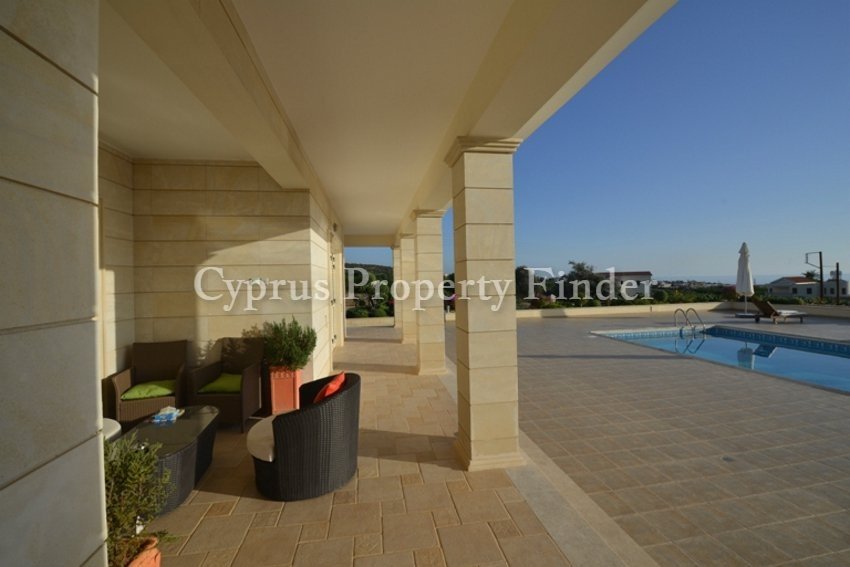 Eight Bedroom Luxury Villa With Excellent Sea Views