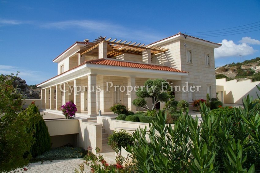 Eight Bedroom Luxury Villa With Excellent Sea Views