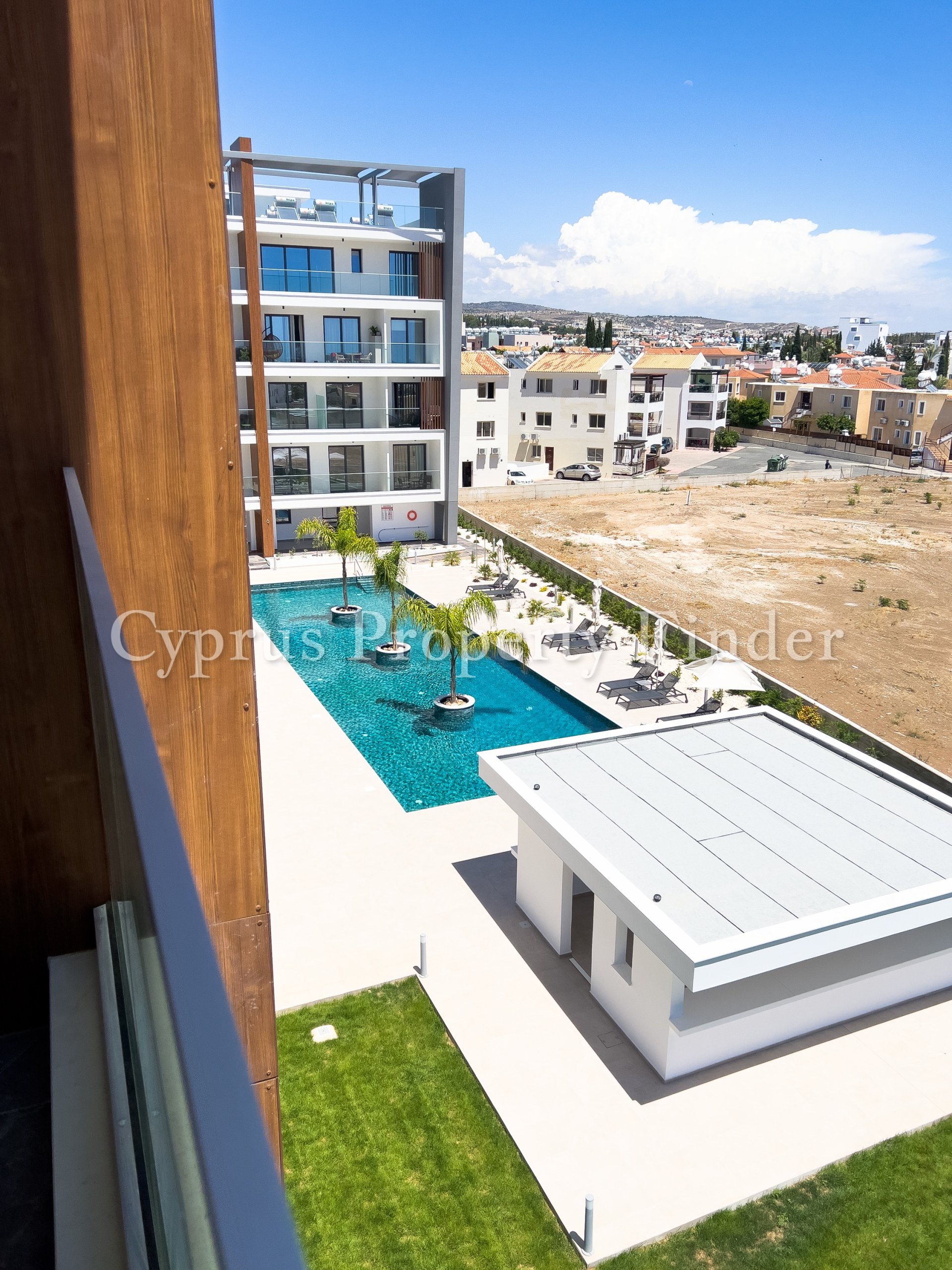 New Built Apartment In Universal Area