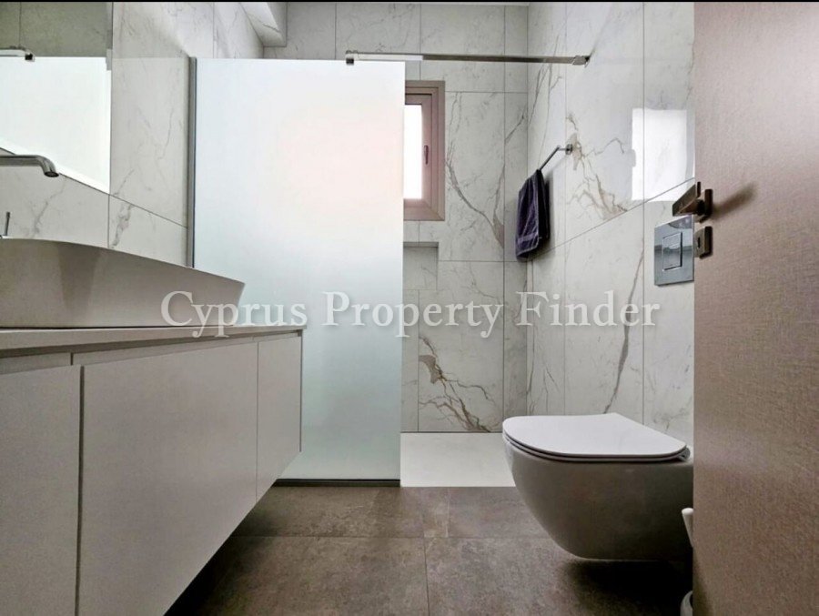 Four Bedroom Superb Bungalow In Emba