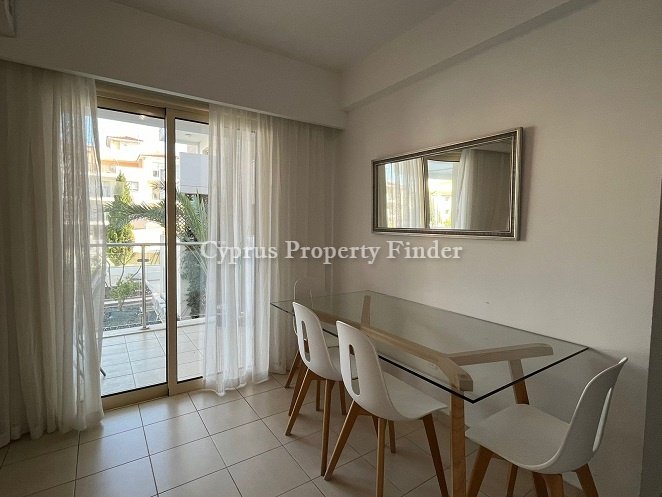 Two Bedroom Apartment Located In Elysia Park