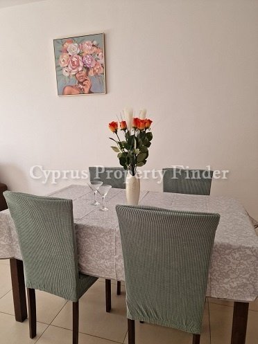 Two Bedroom Townhouse In Elysia Park