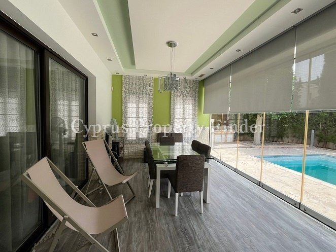 Three Bedroom Villa In Peyia Village