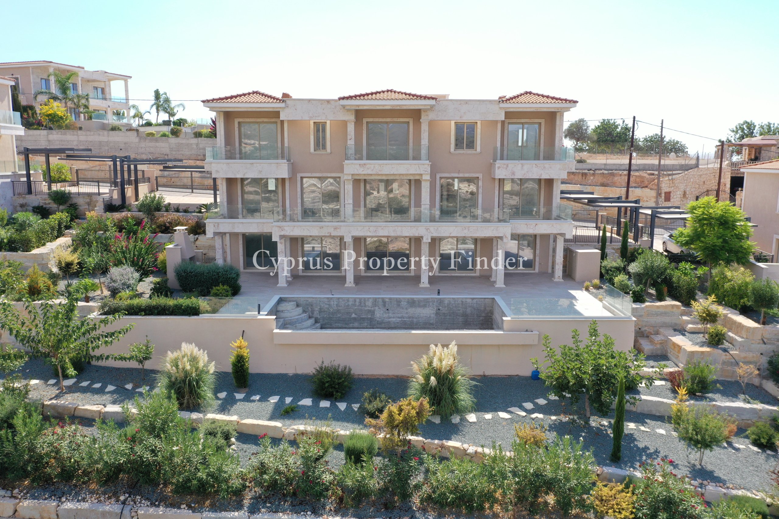 Mansion With Unobstructed Sea Views