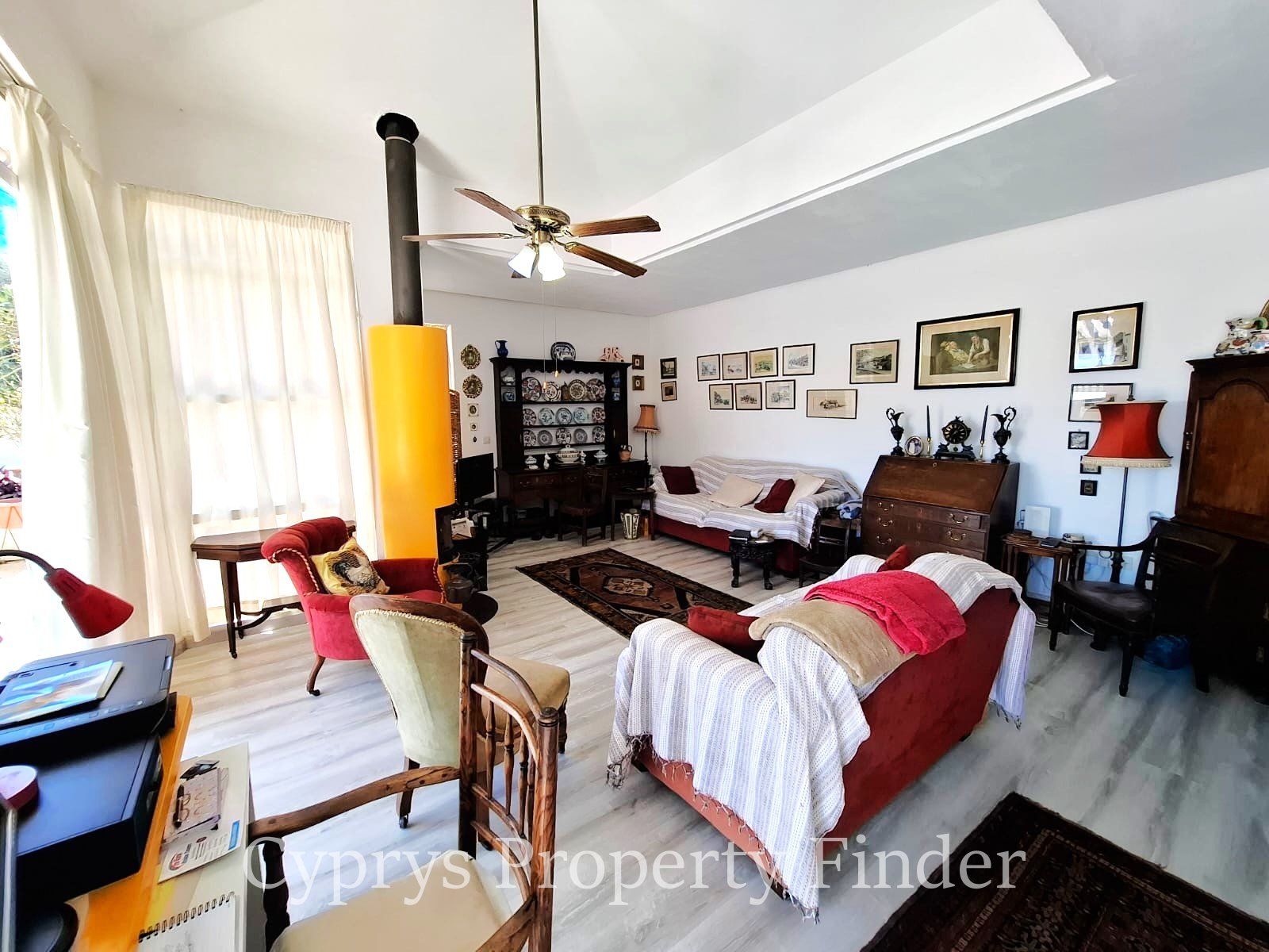 Lovely Bungalow With Superb Sea Views