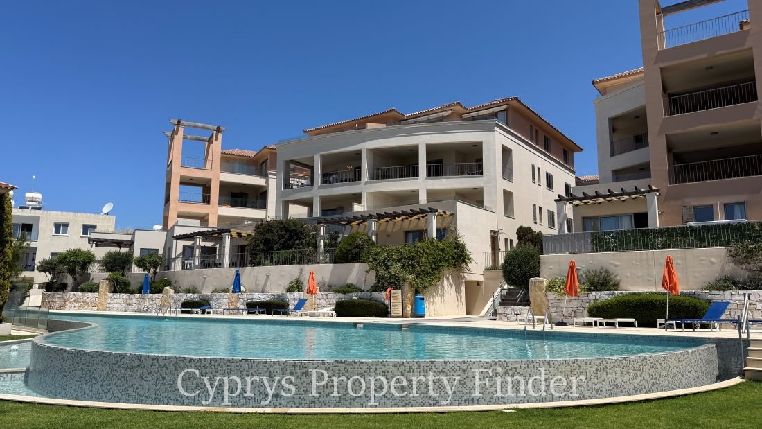 Lovely Townhouse Close To The Sea