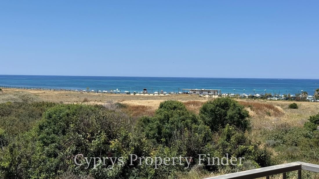 Lovely Townhouse Close To The Sea