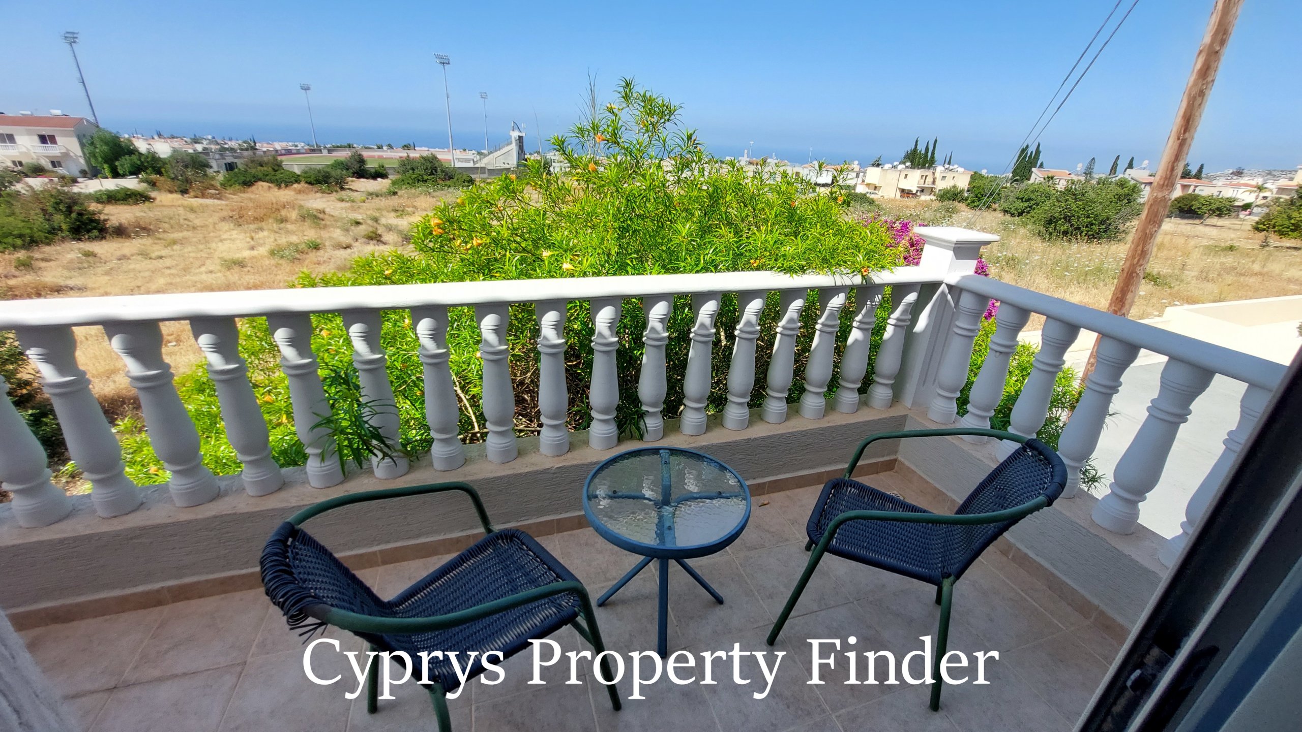 Amazing Villa In Renowned Area