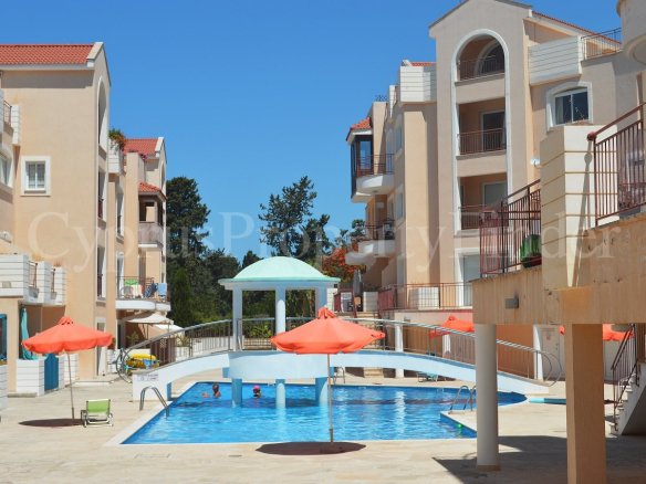 Lovely Townhouse Close To Amenities