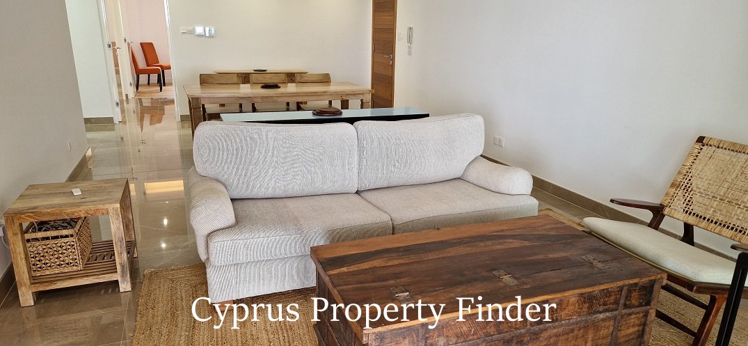 Apartment With Excellent Sea Views