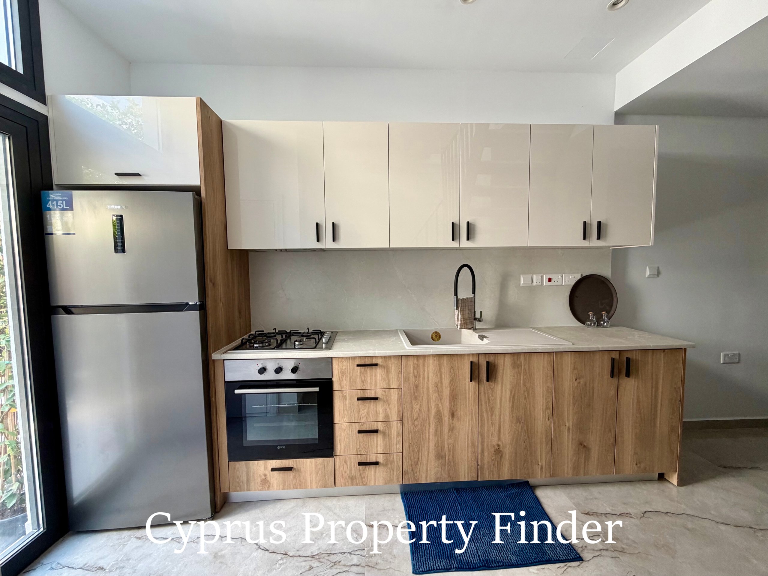 Superb Townhouse In Central Area