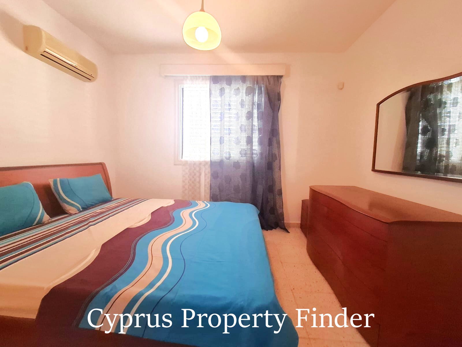 Lovely Townhouse With Excellent Sea Views