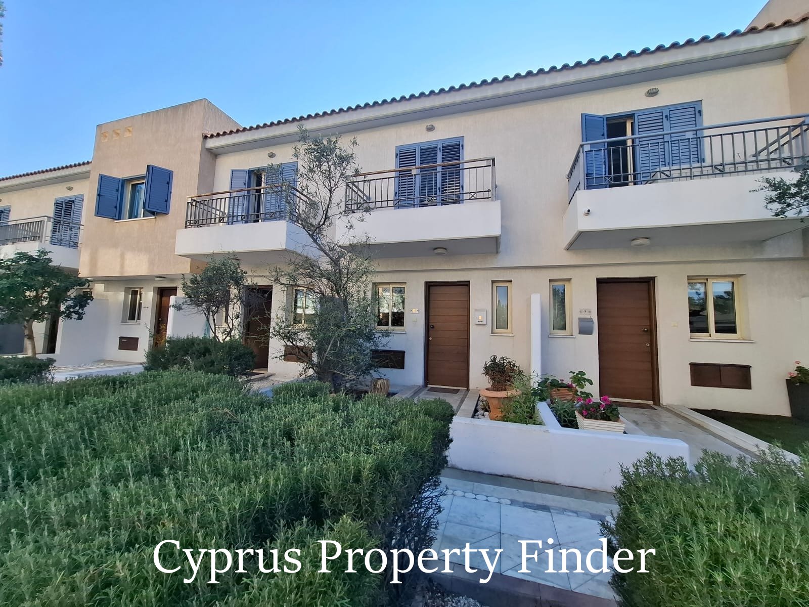 Lovely Townhouse In Superb Resort