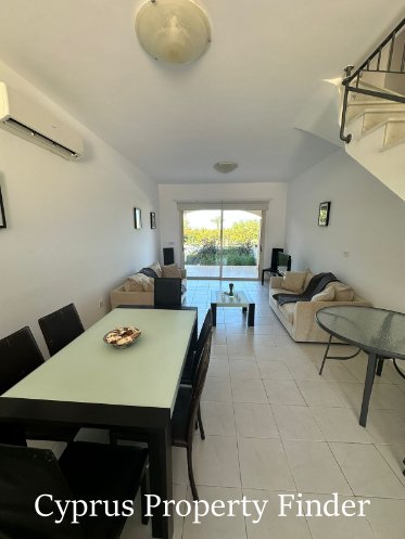 Lovely Townhouse In Great Location
