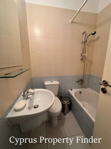 Lovely Townhouse In Great Location