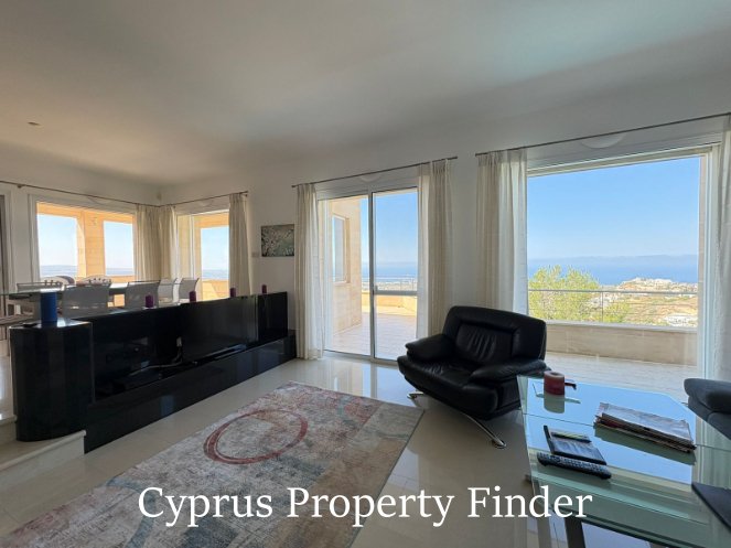 Superb Villa With Breath-Taking Views