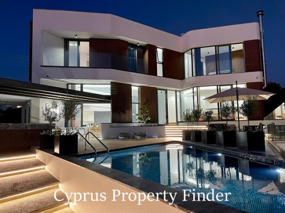 Modern Luxury Villa In Prestige Area